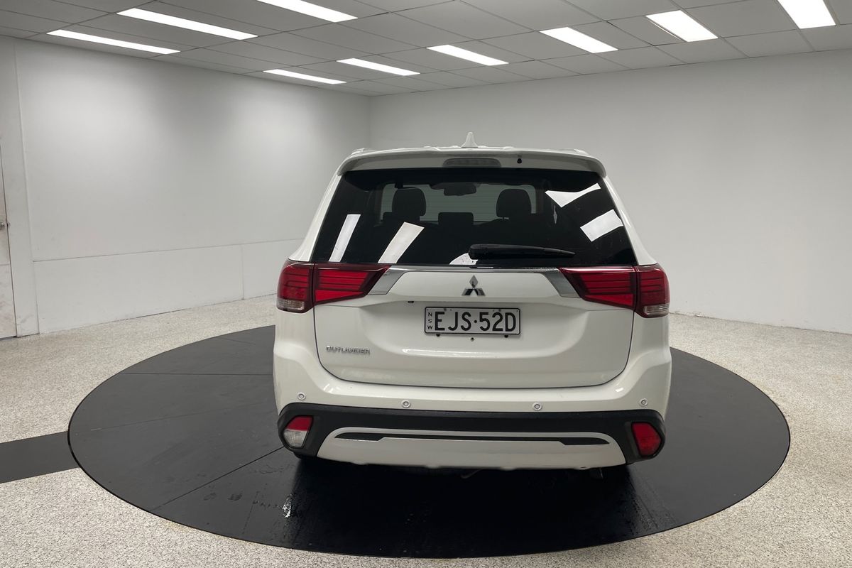 2019 Mitsubishi Outlander LS ZL