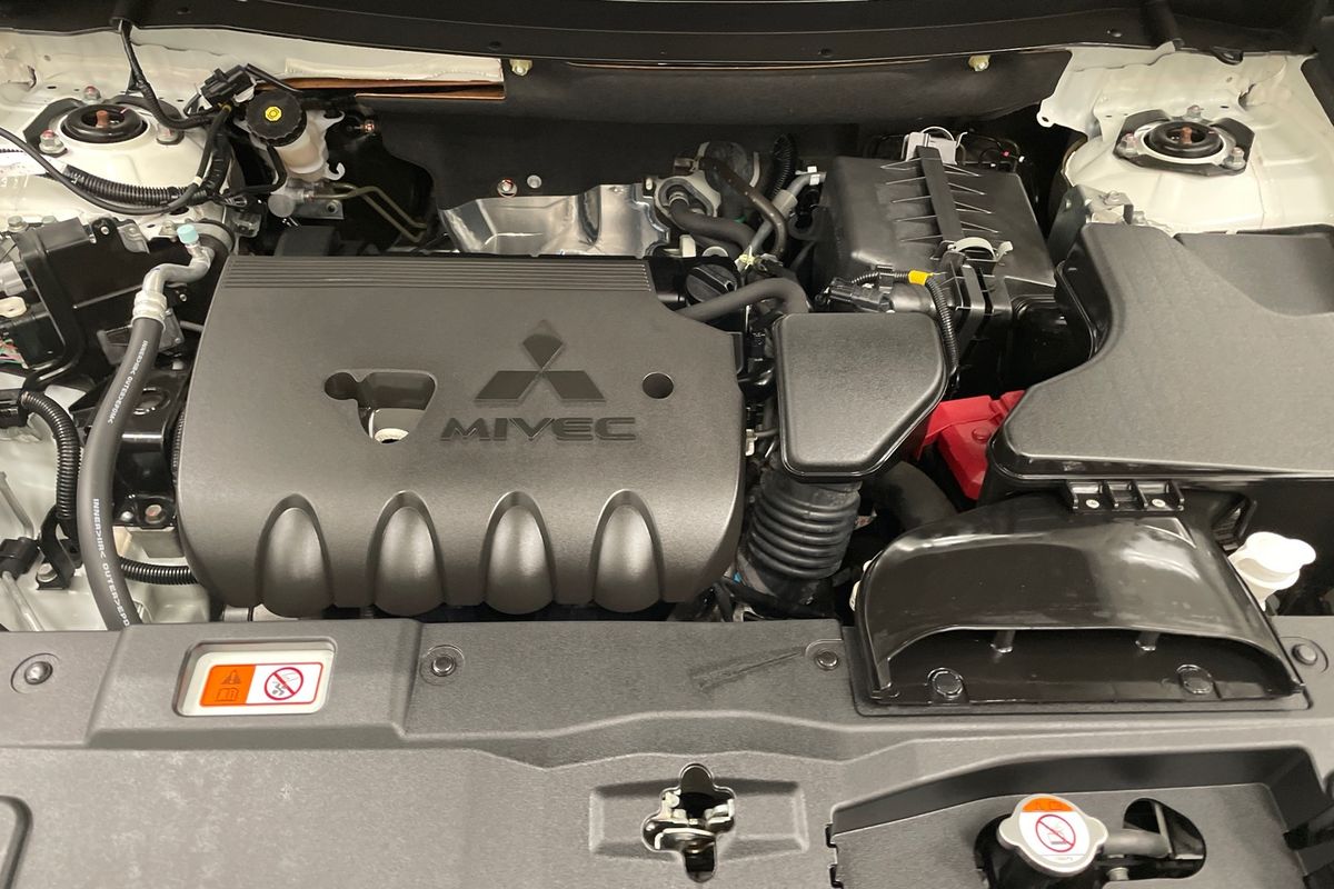 2019 Mitsubishi Outlander LS ZL