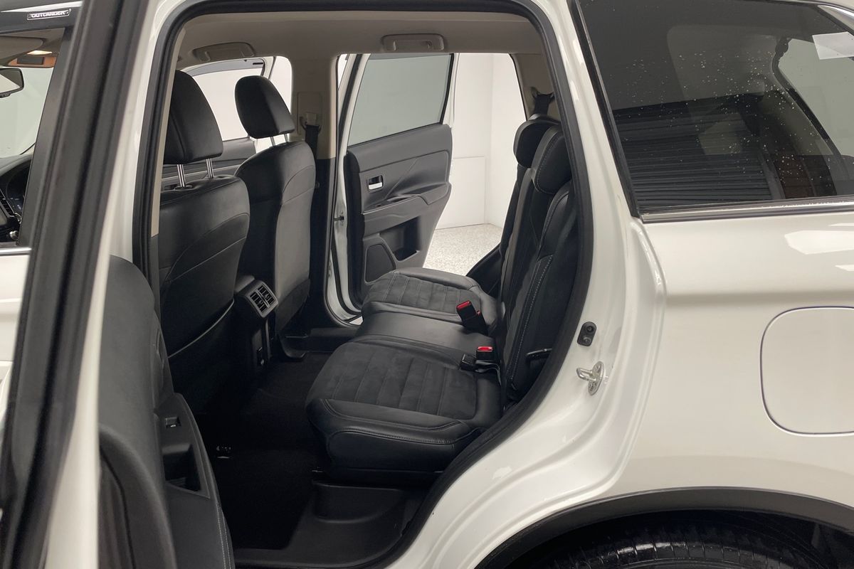 2019 Mitsubishi Outlander LS ZL