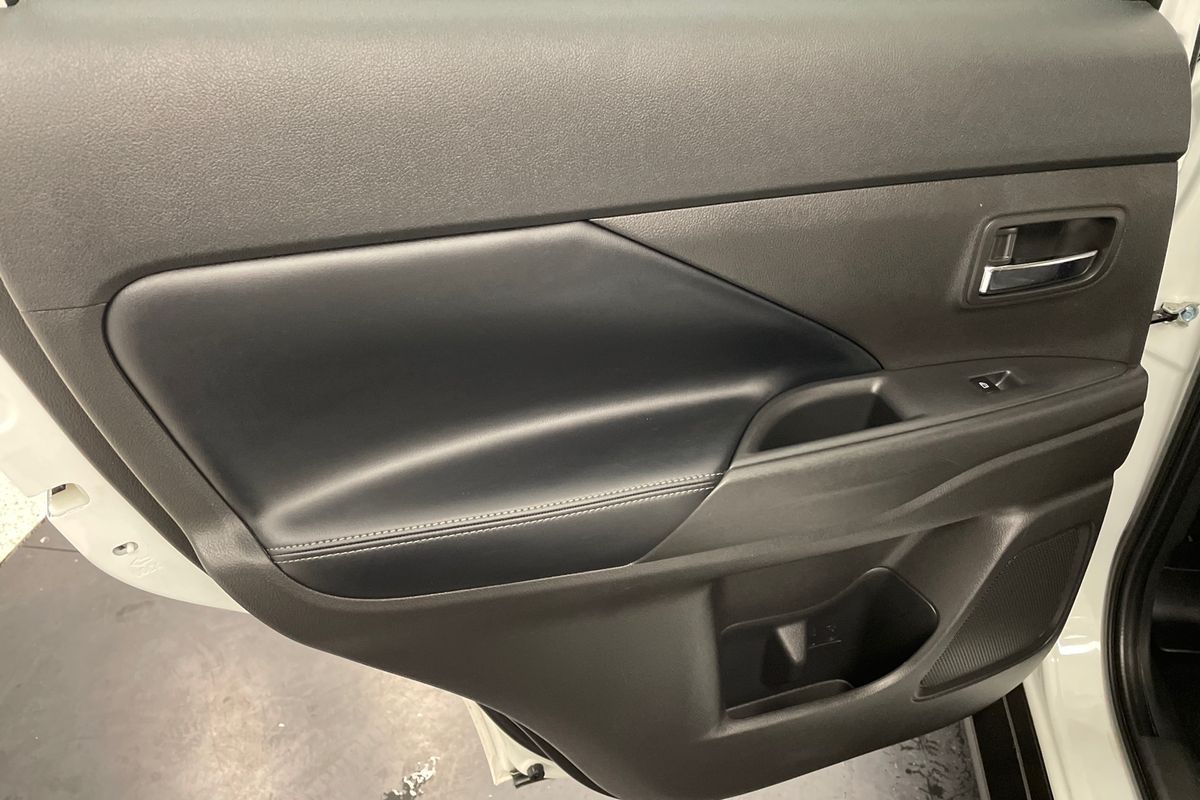 2019 Mitsubishi Outlander LS ZL