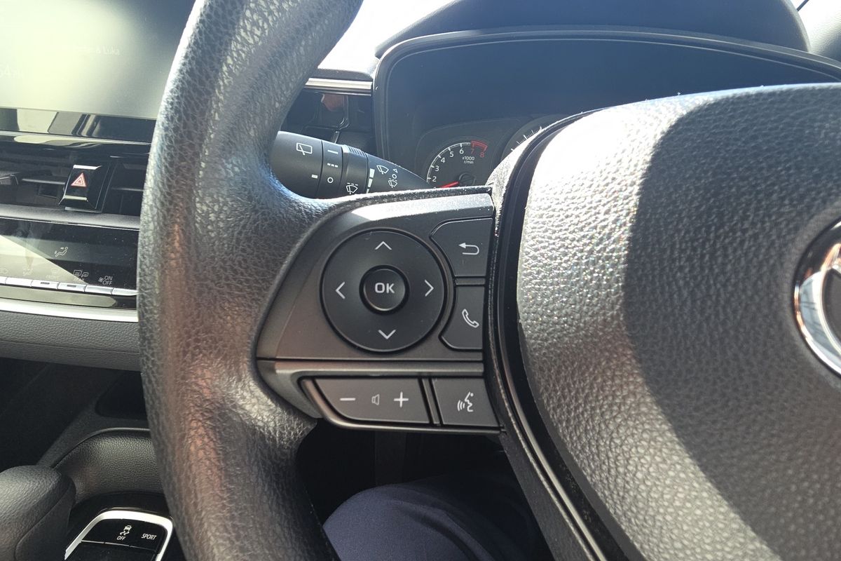 2021 Toyota Corolla Ascent Sport MZEA12R