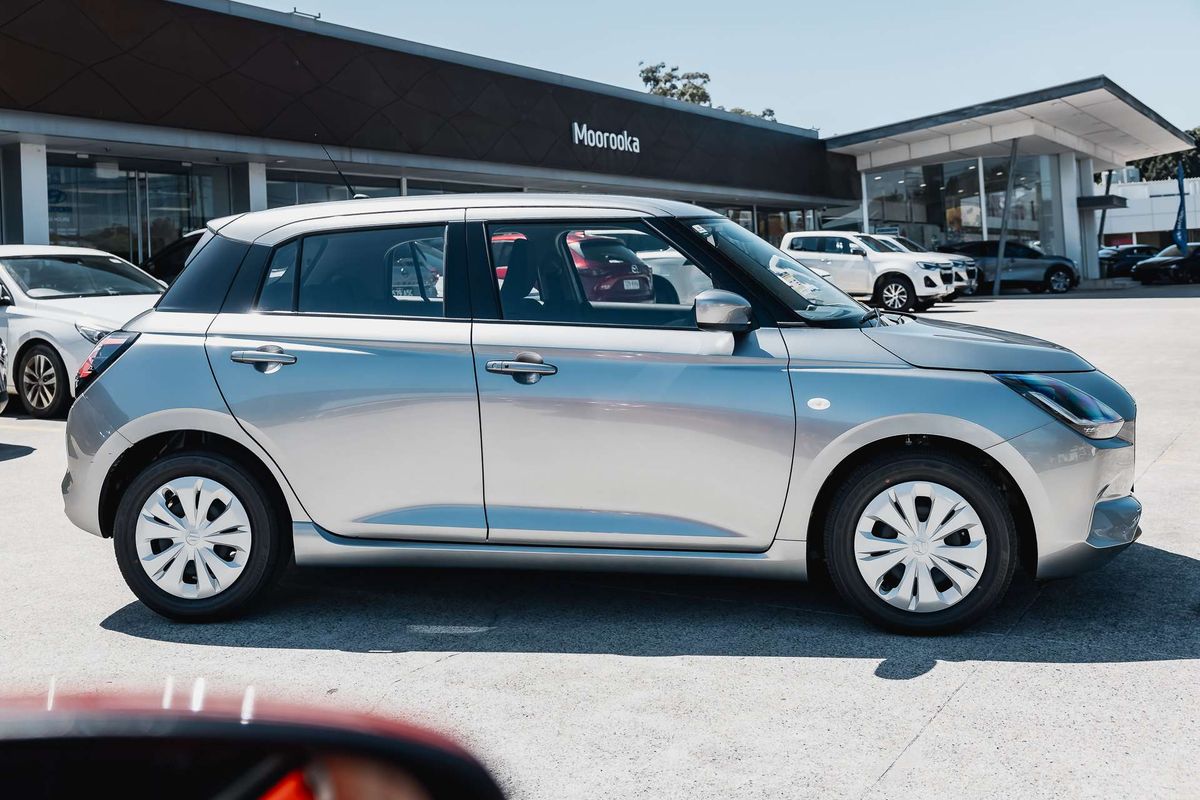 2026 Suzuki Swift Hybrid Plus UZ