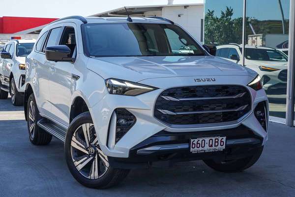 2026 Isuzu MU-X LS-T