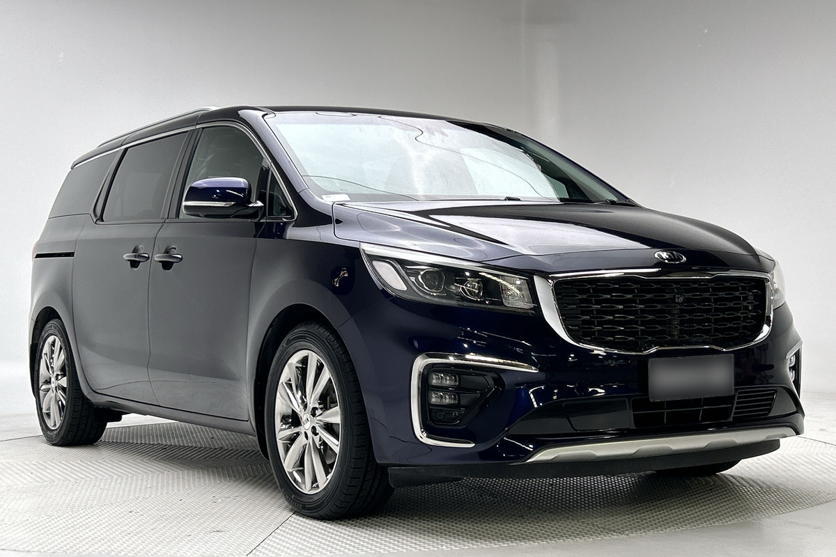 2018 Kia Carnival Platinum YP