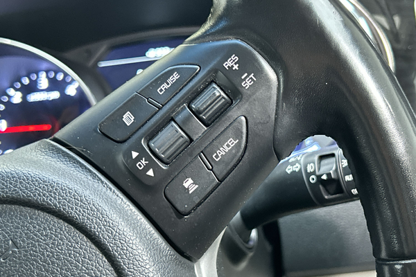2018 Kia Carnival Platinum YP thumb-17