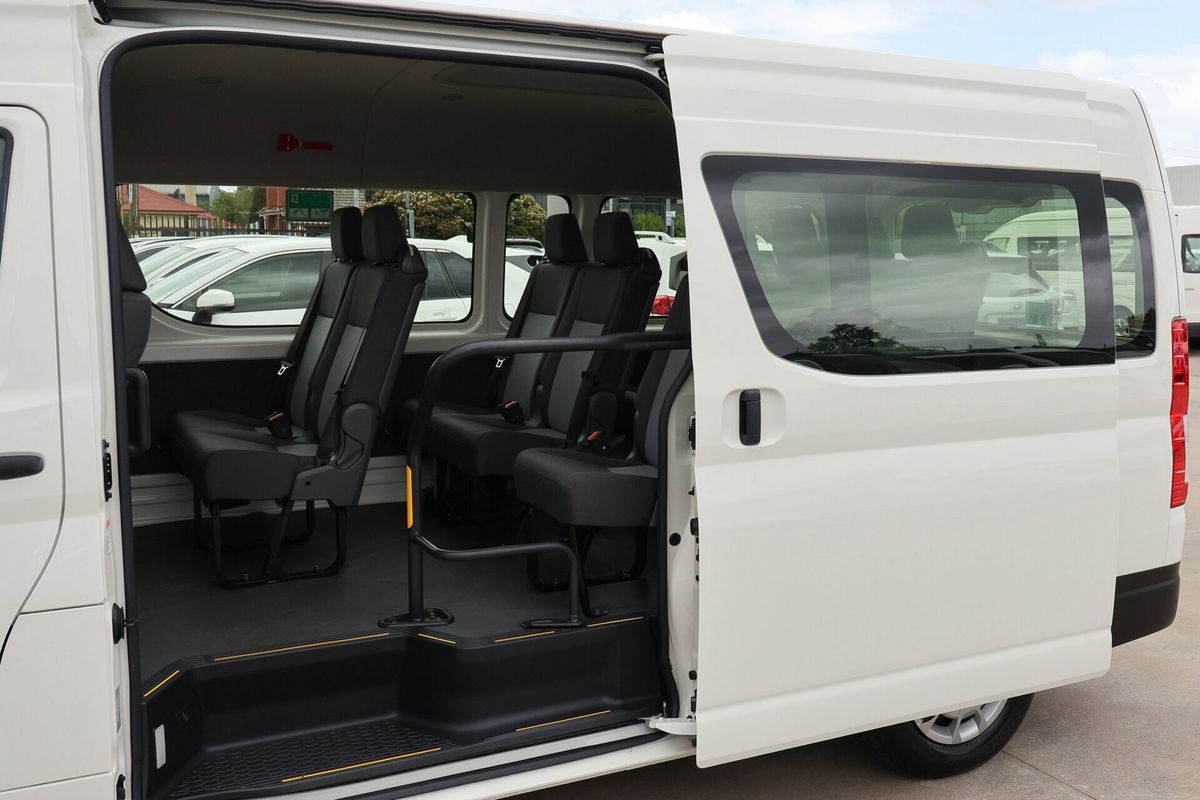 2020 Toyota Hiace Commuter GDH322R ELWB High Roof