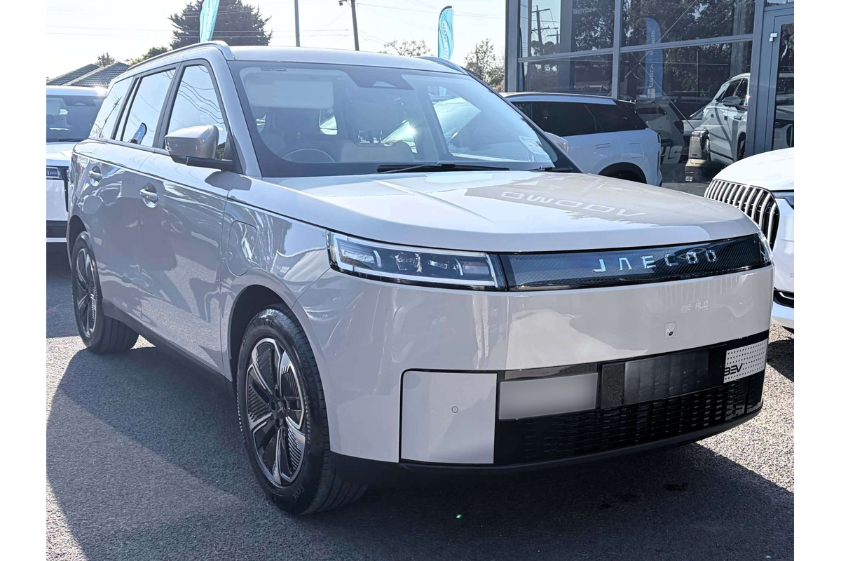 2026 OMODA JAECOO J5 EV Summit