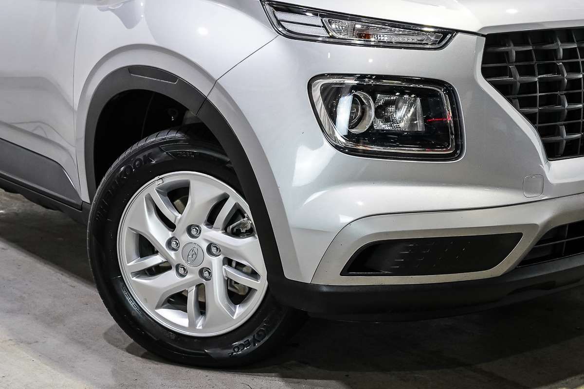 2025 Hyundai Venue QX.V5