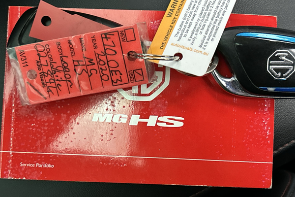 2020 MG HS Essence SAS23 thumb-22