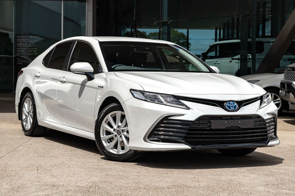 2024 Toyota Camry Ascent AXVH70R