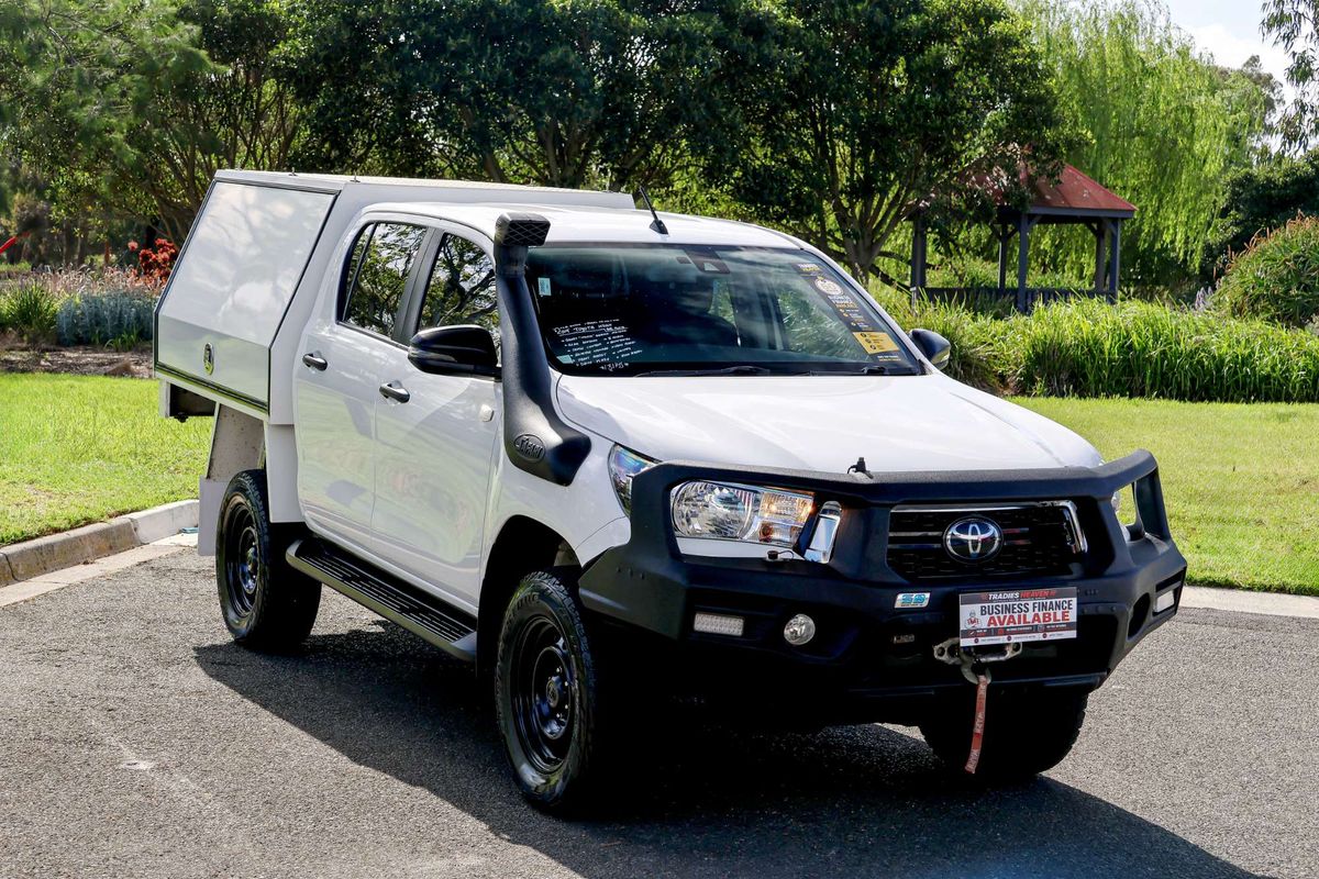 2019 Toyota Hilux SR GUN126R 4X4 image 15