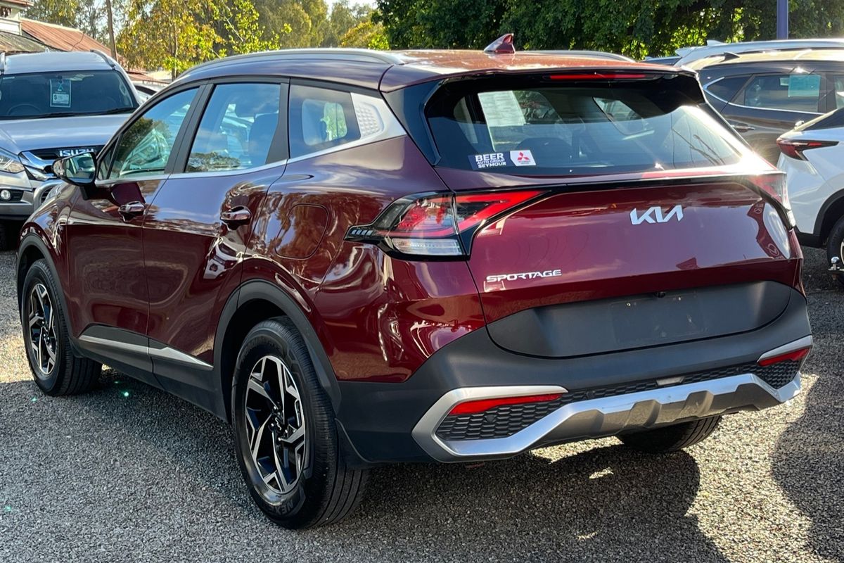 2024 Kia Sportage S NQ5