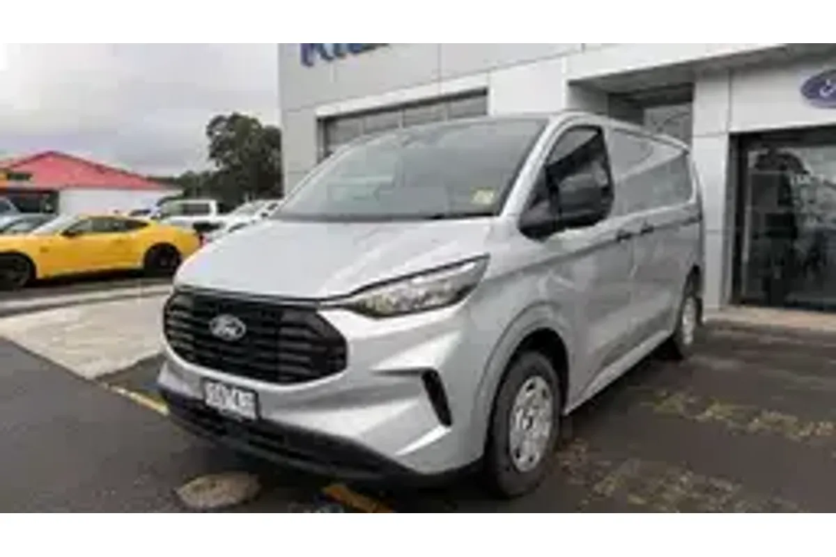 2024 Ford Transit Custom Sport SWB AV SWB Low Roof image 2