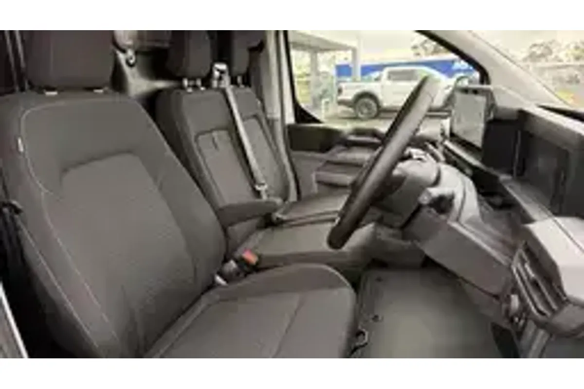 2024 Ford Transit Custom Sport SWB AV SWB Low Roof image 8
