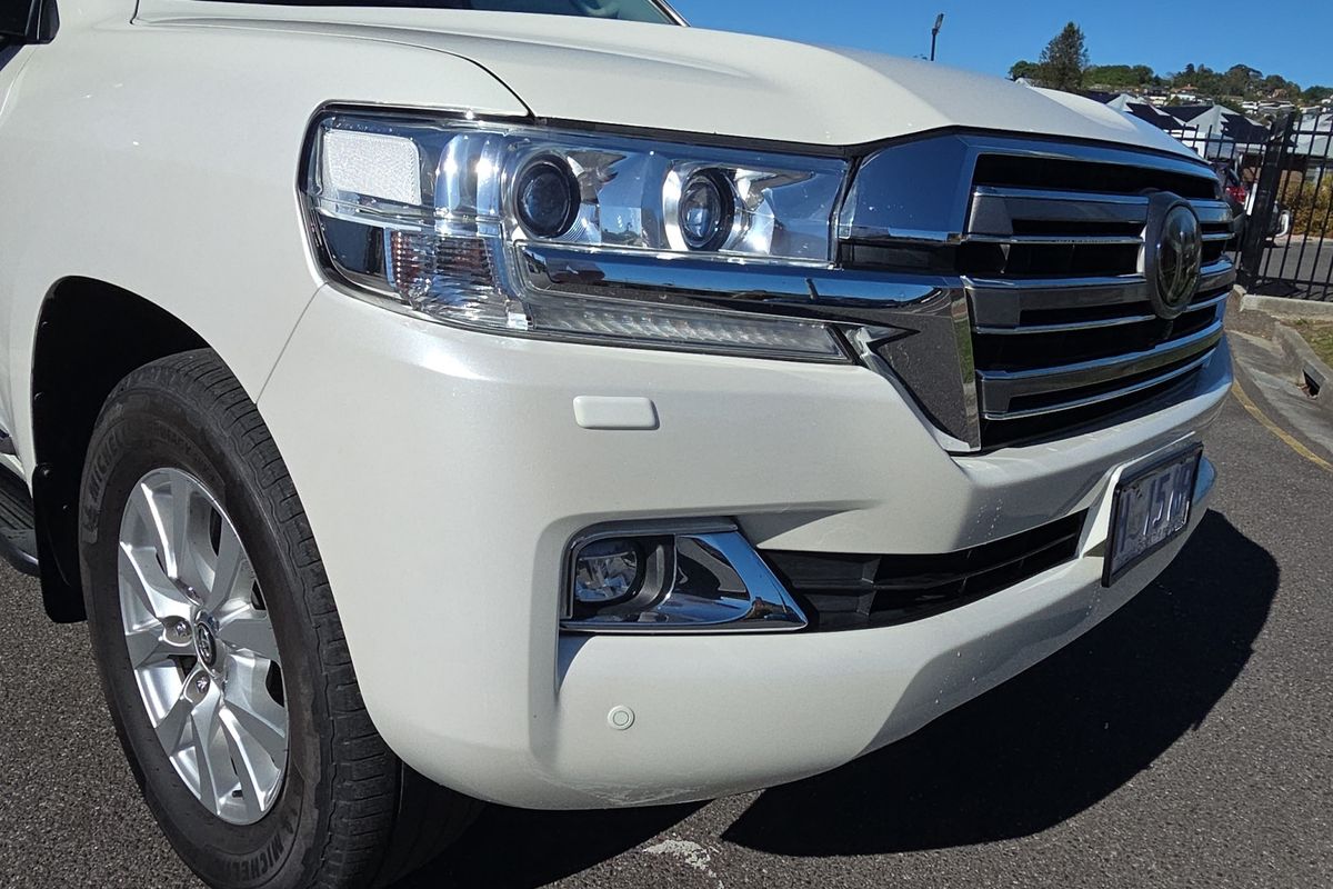 2018 Toyota Landcruiser Sahara VDJ200R