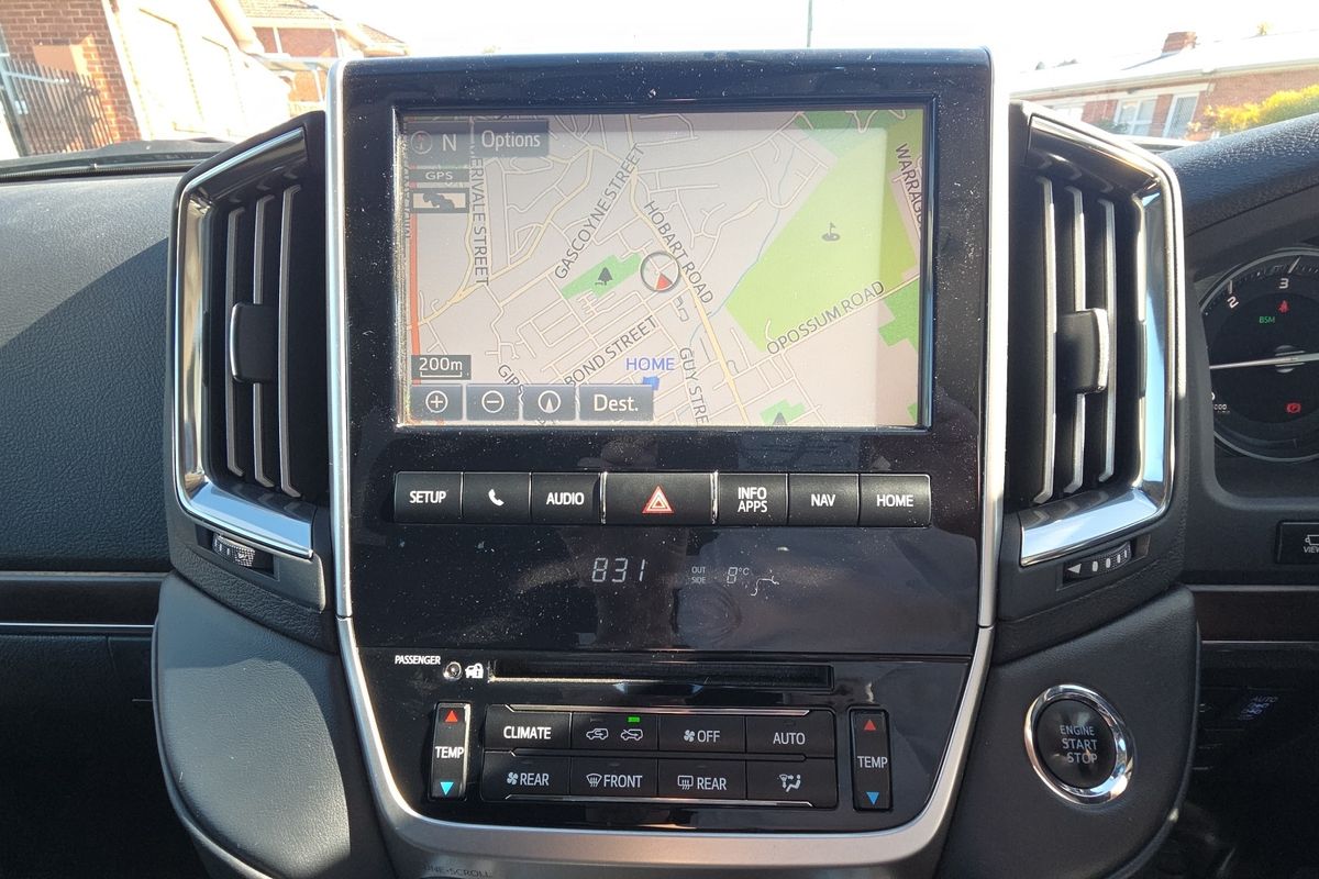 2018 Toyota Landcruiser Sahara VDJ200R
