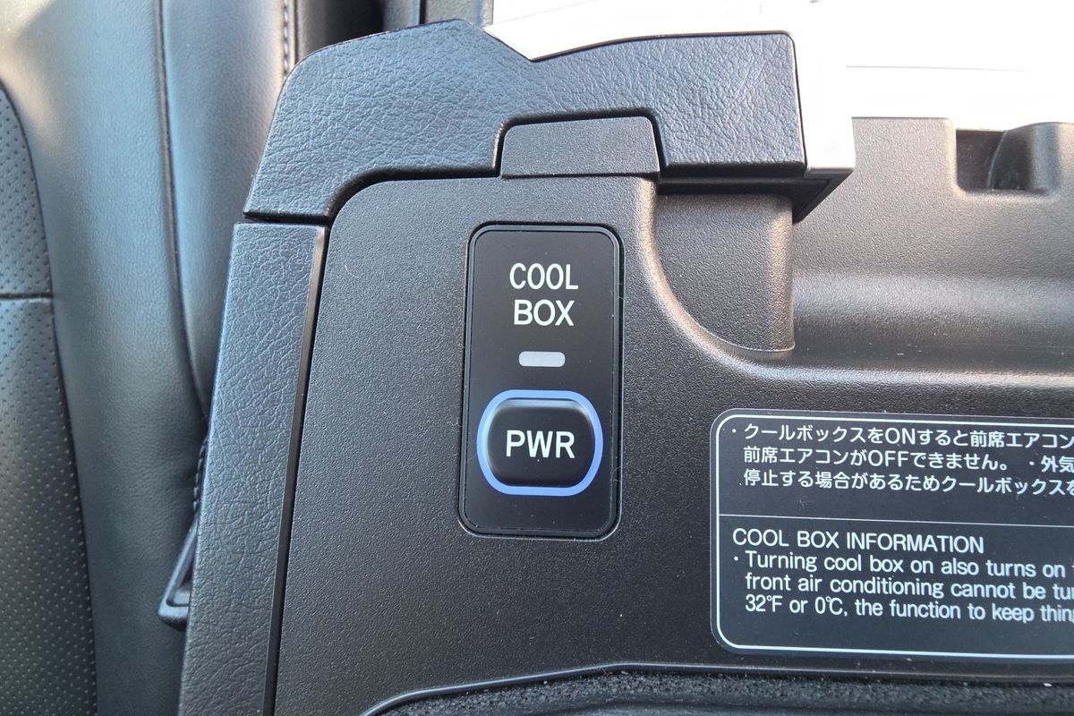 2018 Toyota Landcruiser Sahara VDJ200R