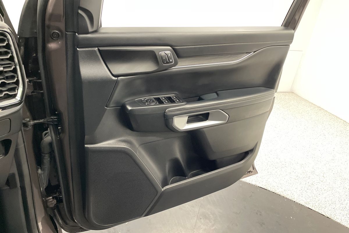 2022 Ford Everest Platinum 3.0L