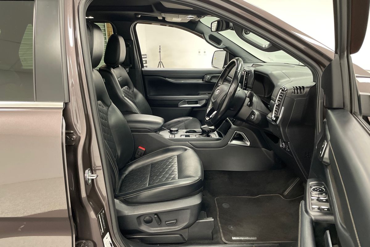 2022 Ford Everest Platinum 3.0L