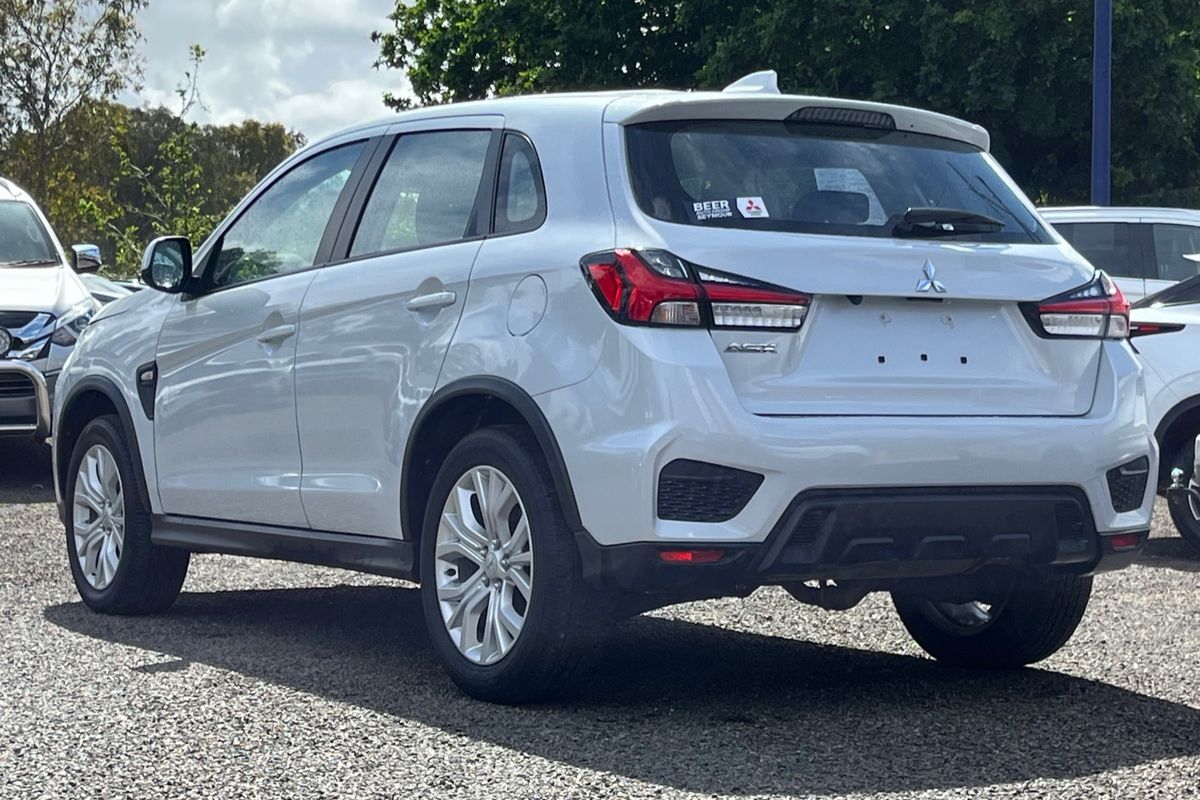 2022 Mitsubishi ASX ES XD