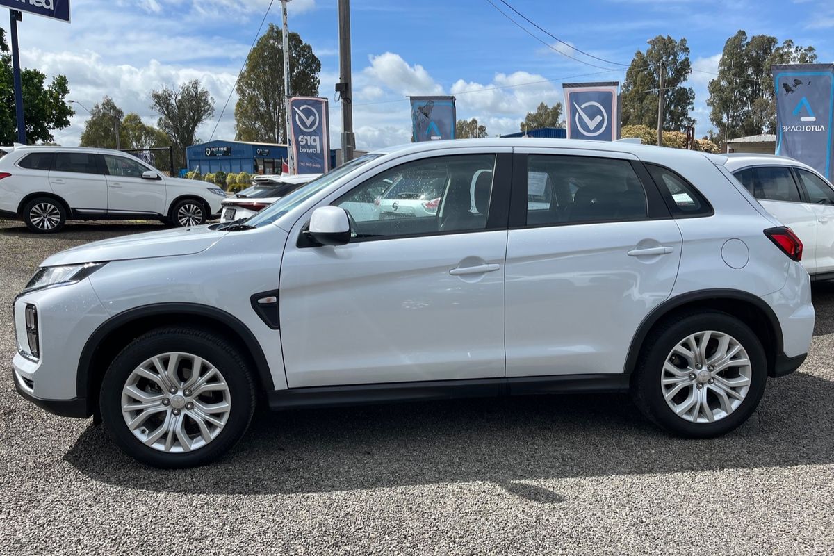 2022 Mitsubishi ASX ES XD