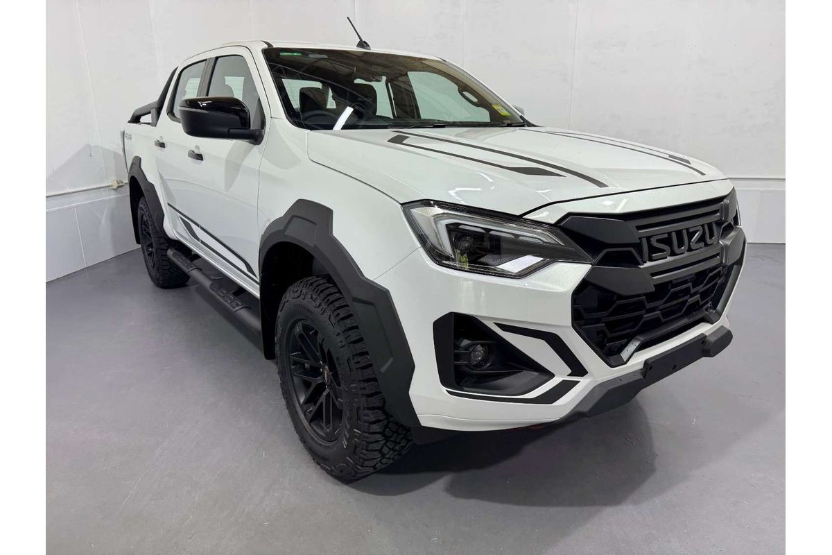 2026 Isuzu D-MAX BLADE 4X4