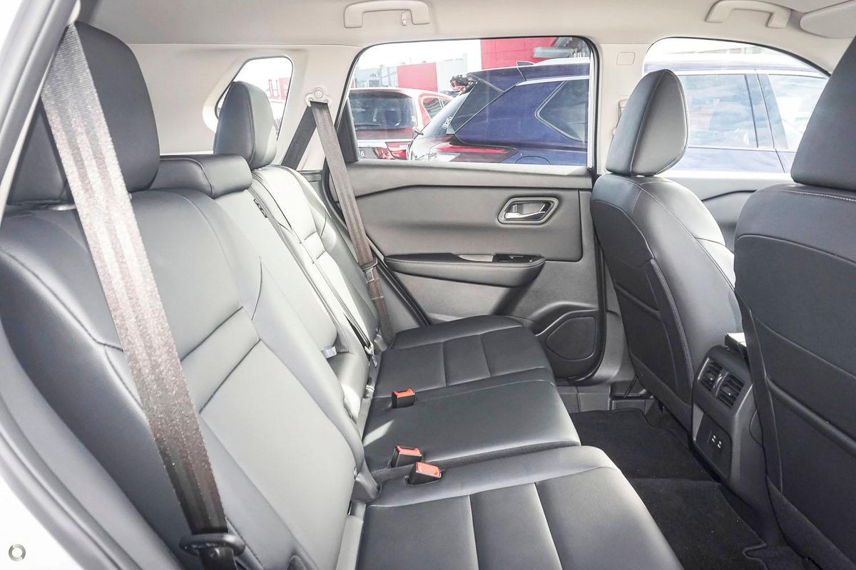 2026 Nissan X-TRAIL ST-L e-POWER T33