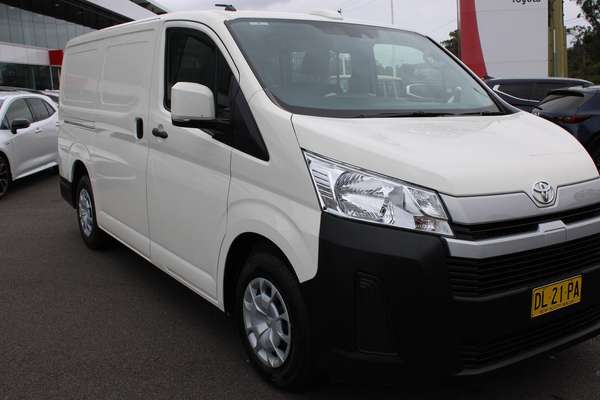 2024 Toyota Hiace GDH300R LWB