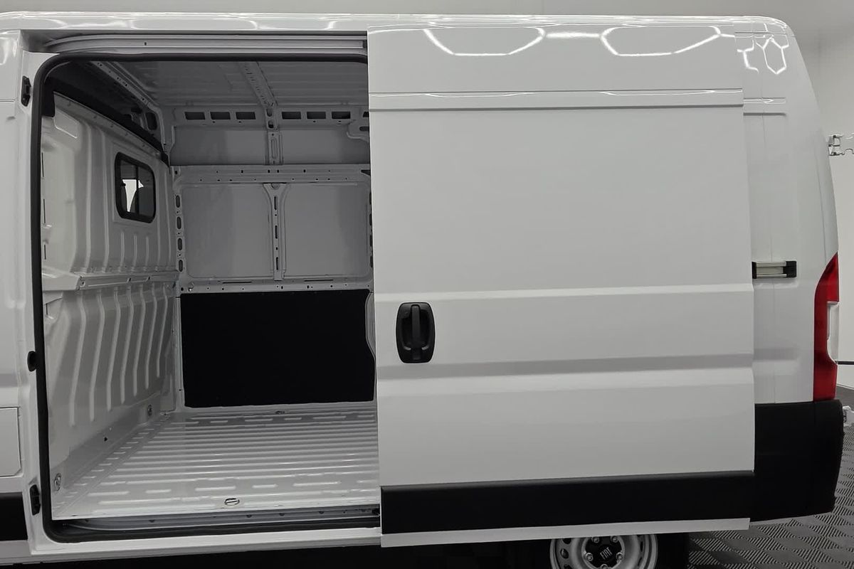 2026 Fiat Ducato Series 2 MWB Mid Roof