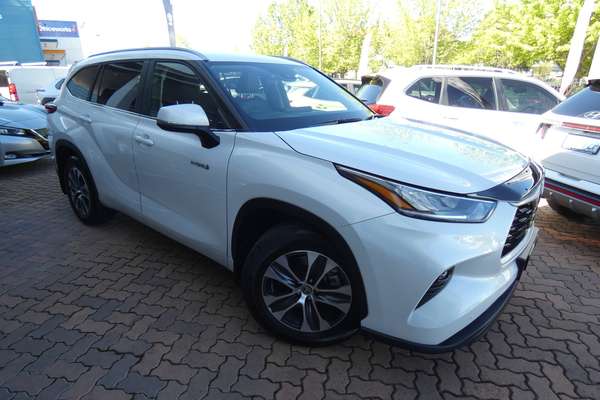 2023 Toyota Kluger