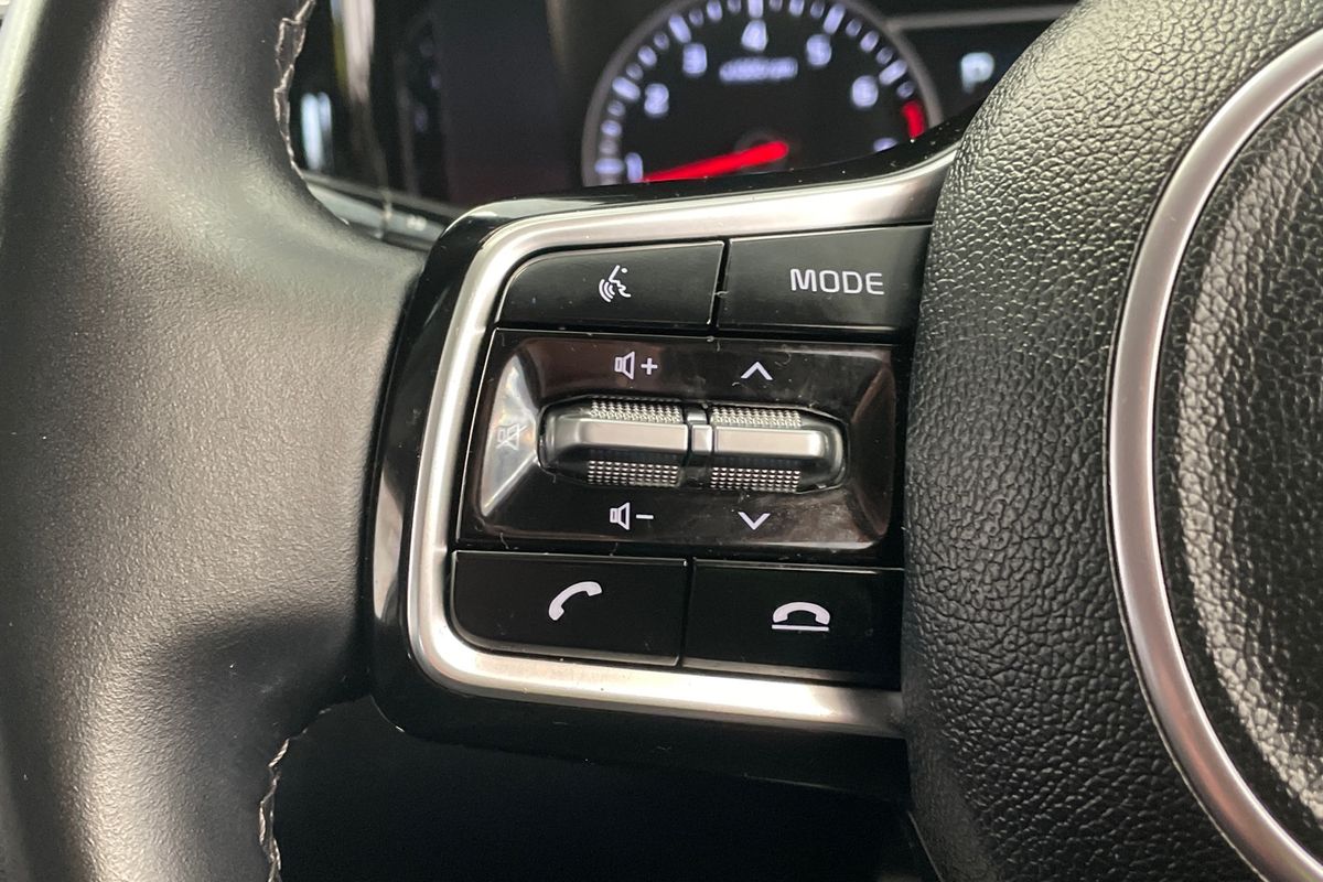 2023 Kia Sorento S MQ4