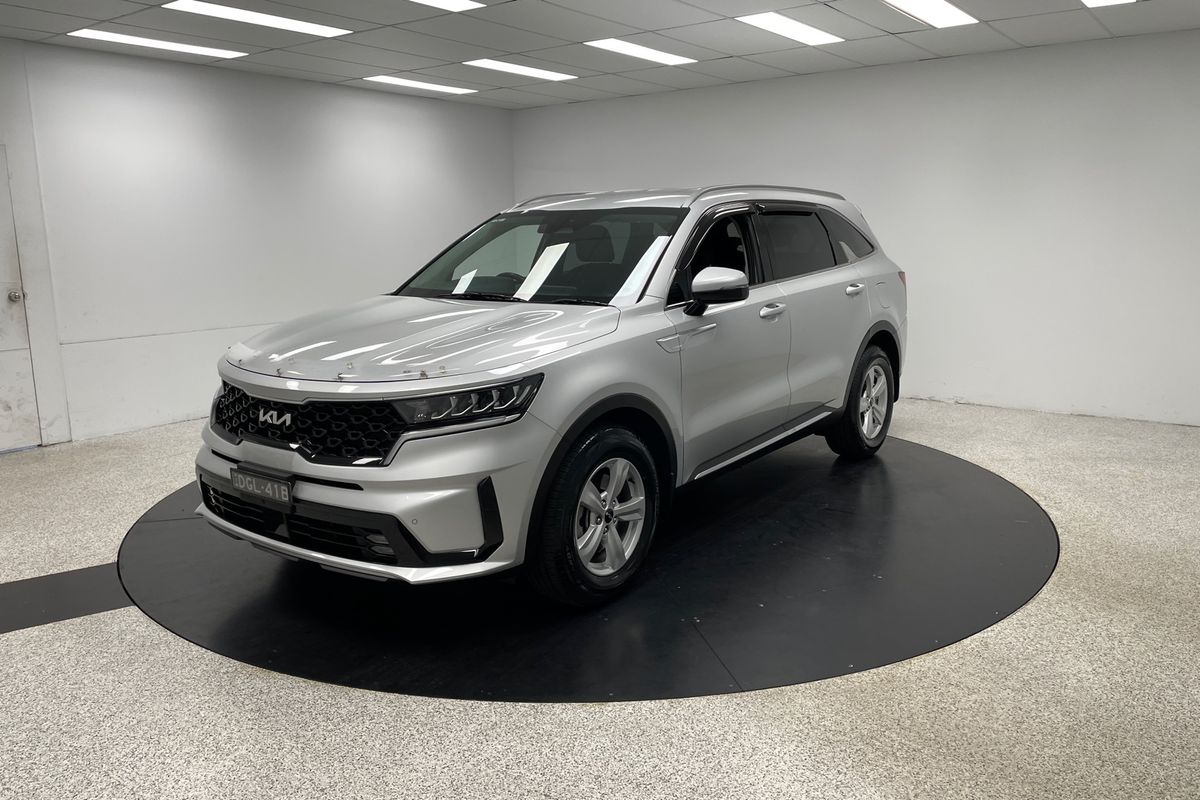 2023 Kia Sorento S MQ4