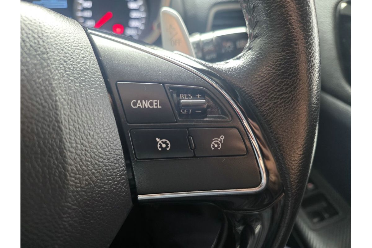 2018 Mitsubishi Eclipse Cross LS YA image 18