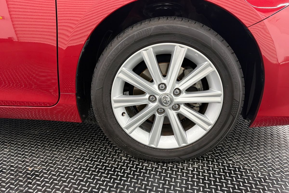 2015 Toyota Camry Atara S ASV50R