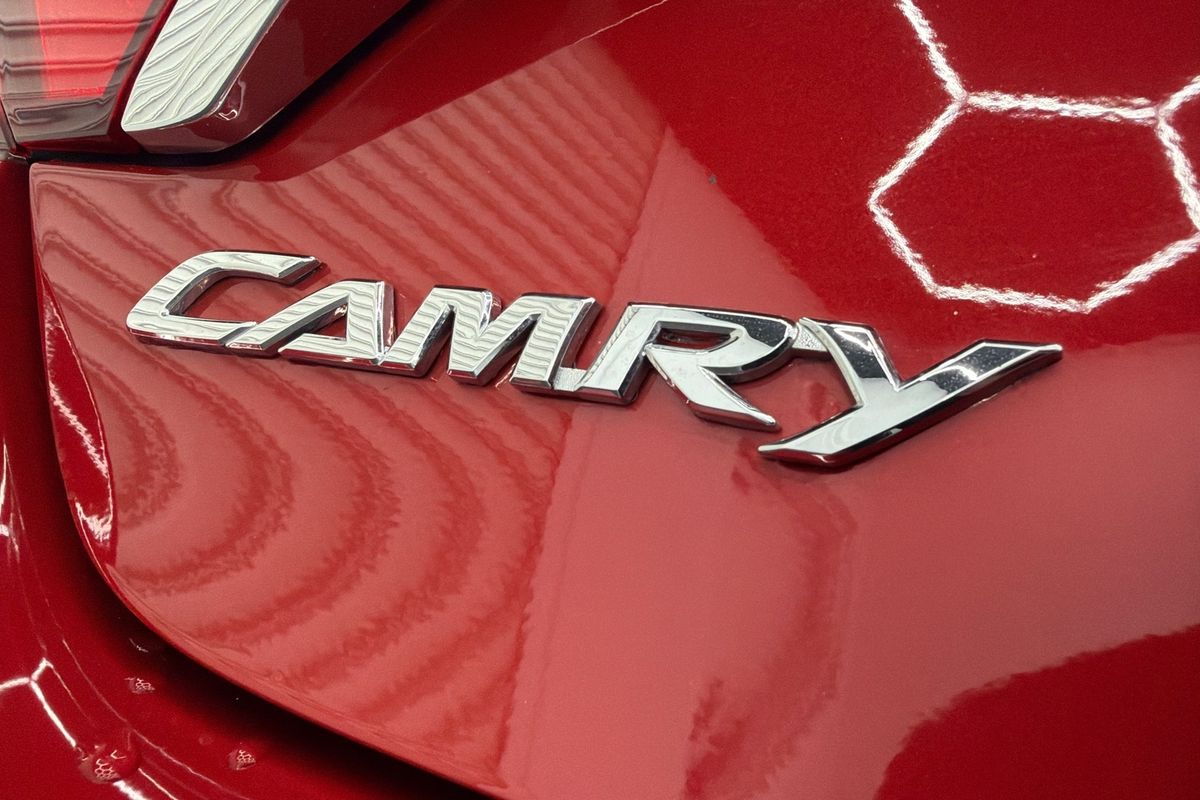 2015 Toyota Camry Atara S ASV50R