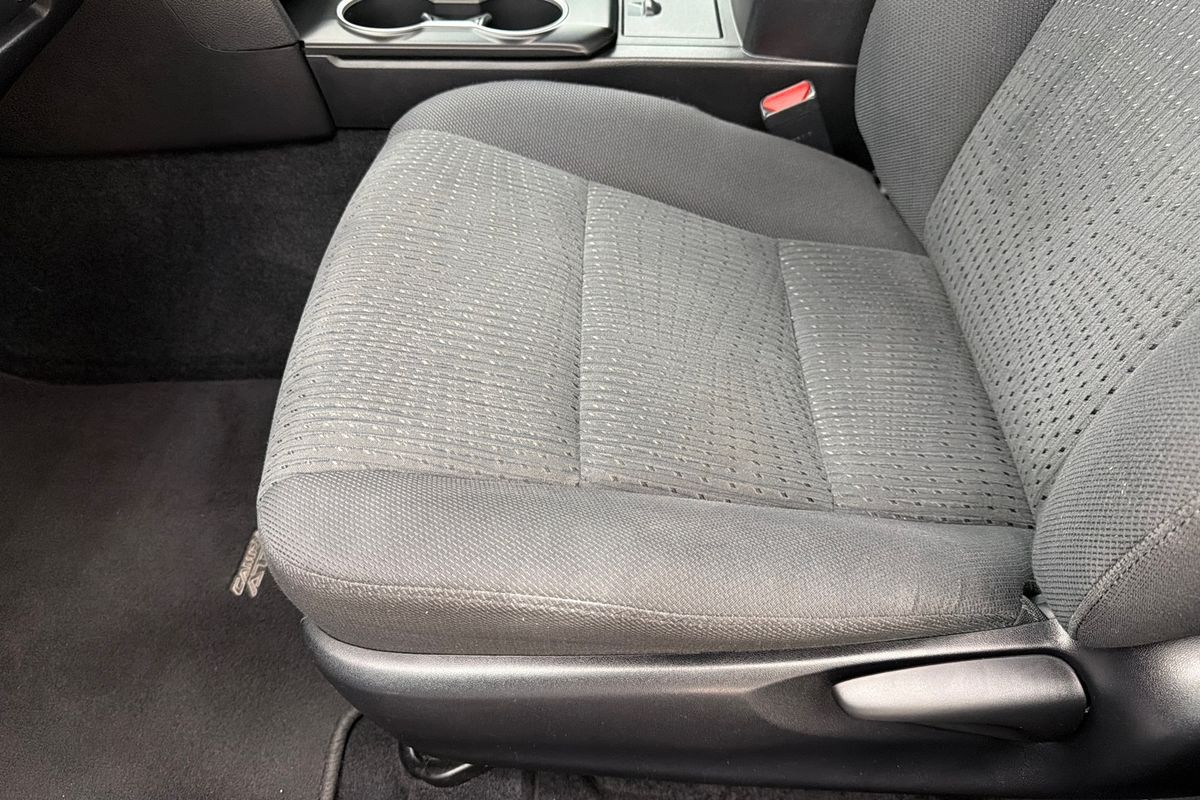 2015 Toyota Camry Atara S ASV50R