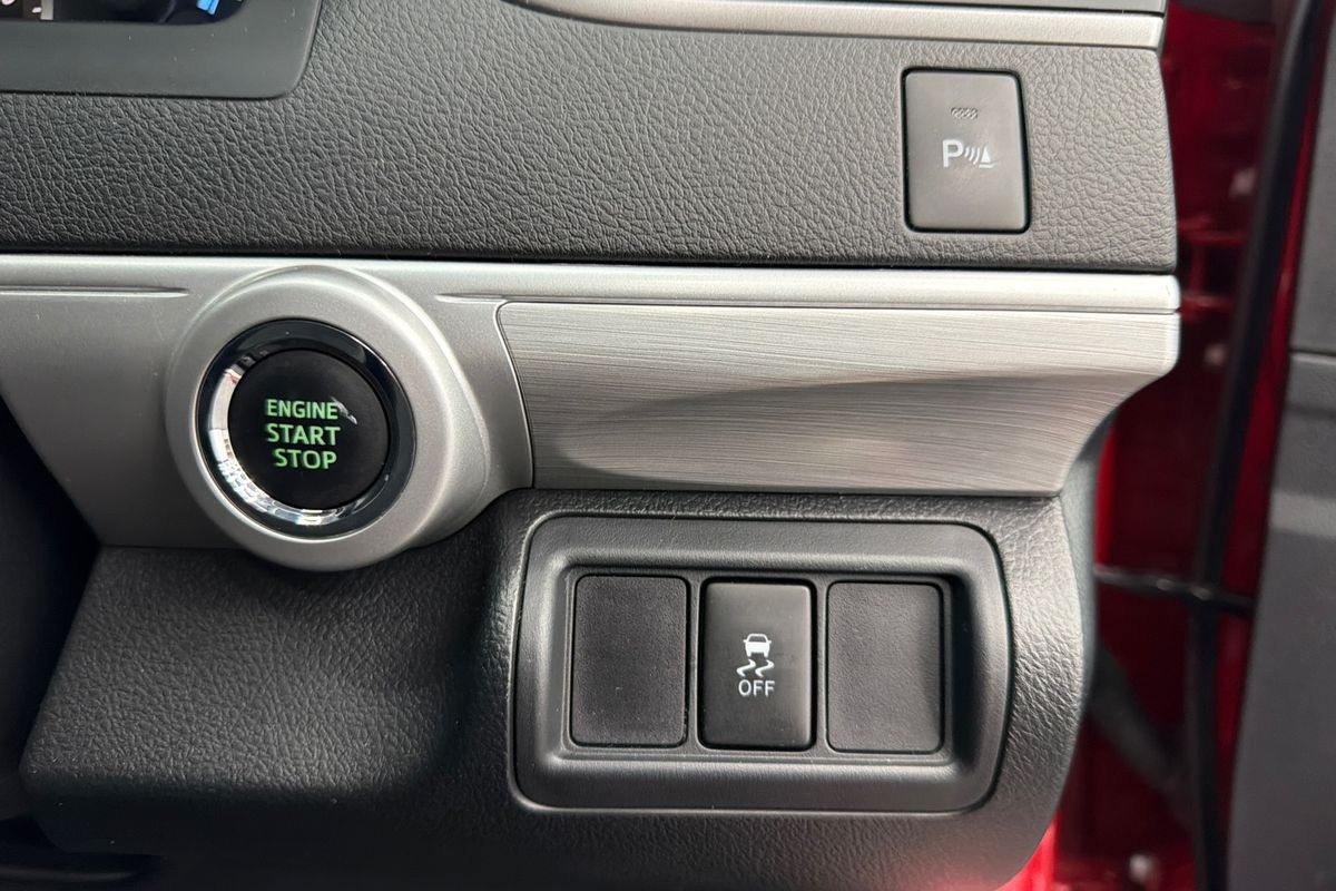 2015 Toyota Camry Atara S ASV50R