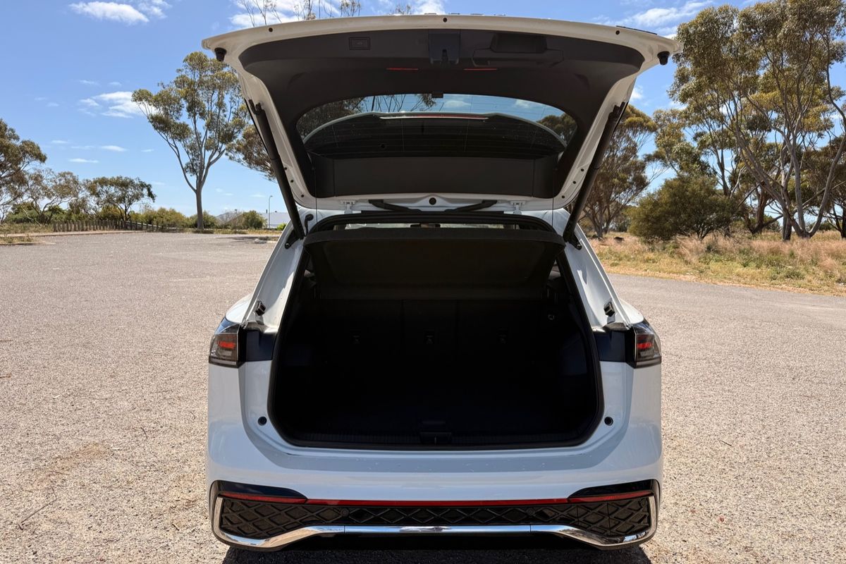 2024 Volkswagen Tiguan 195TSI R-Line CT