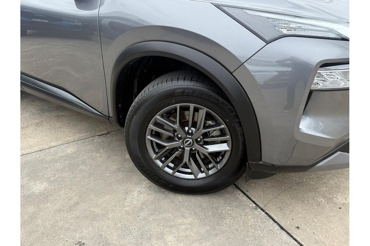 2024 Nissan X-TRAIL ST T33