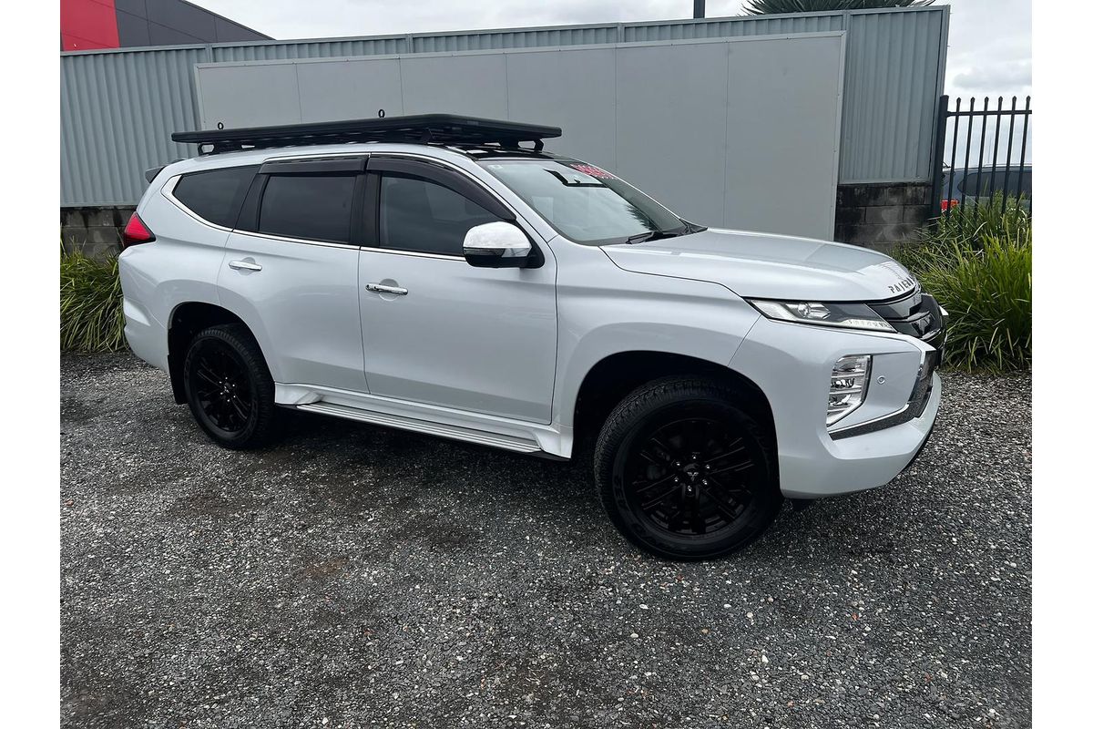 2023 Mitsubishi Pajero Sport GSR QF