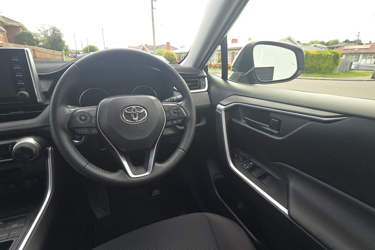 2021 Toyota RAV4 GX MXAA52R
