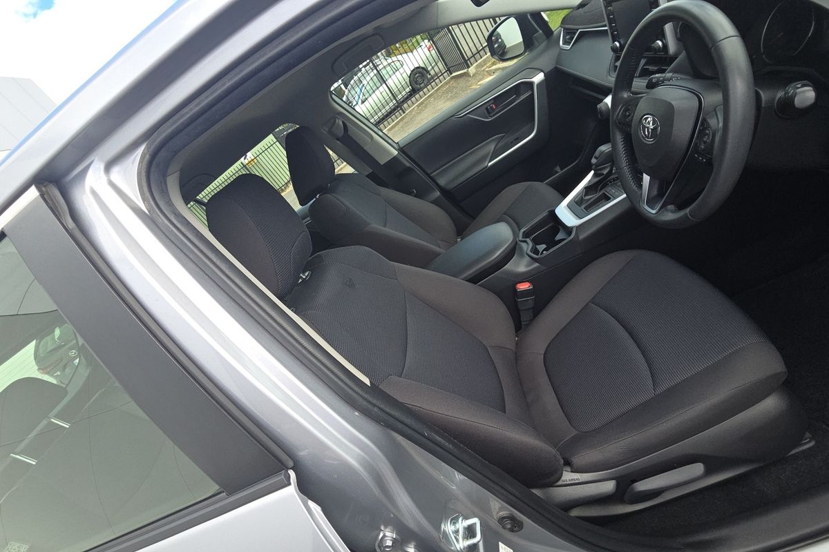 2021 Toyota RAV4 GX MXAA52R
