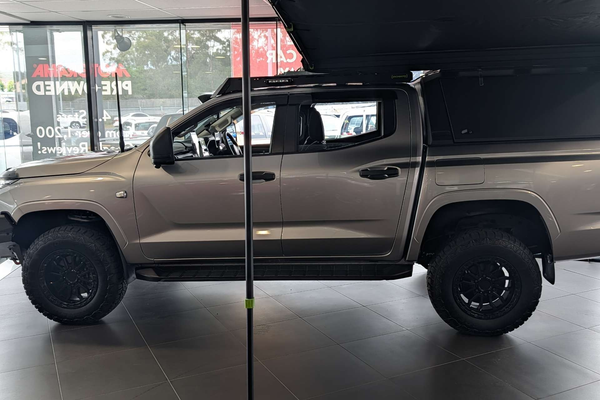 2025 Mitsubishi Triton GLX+ MV 4X4 thumb-1