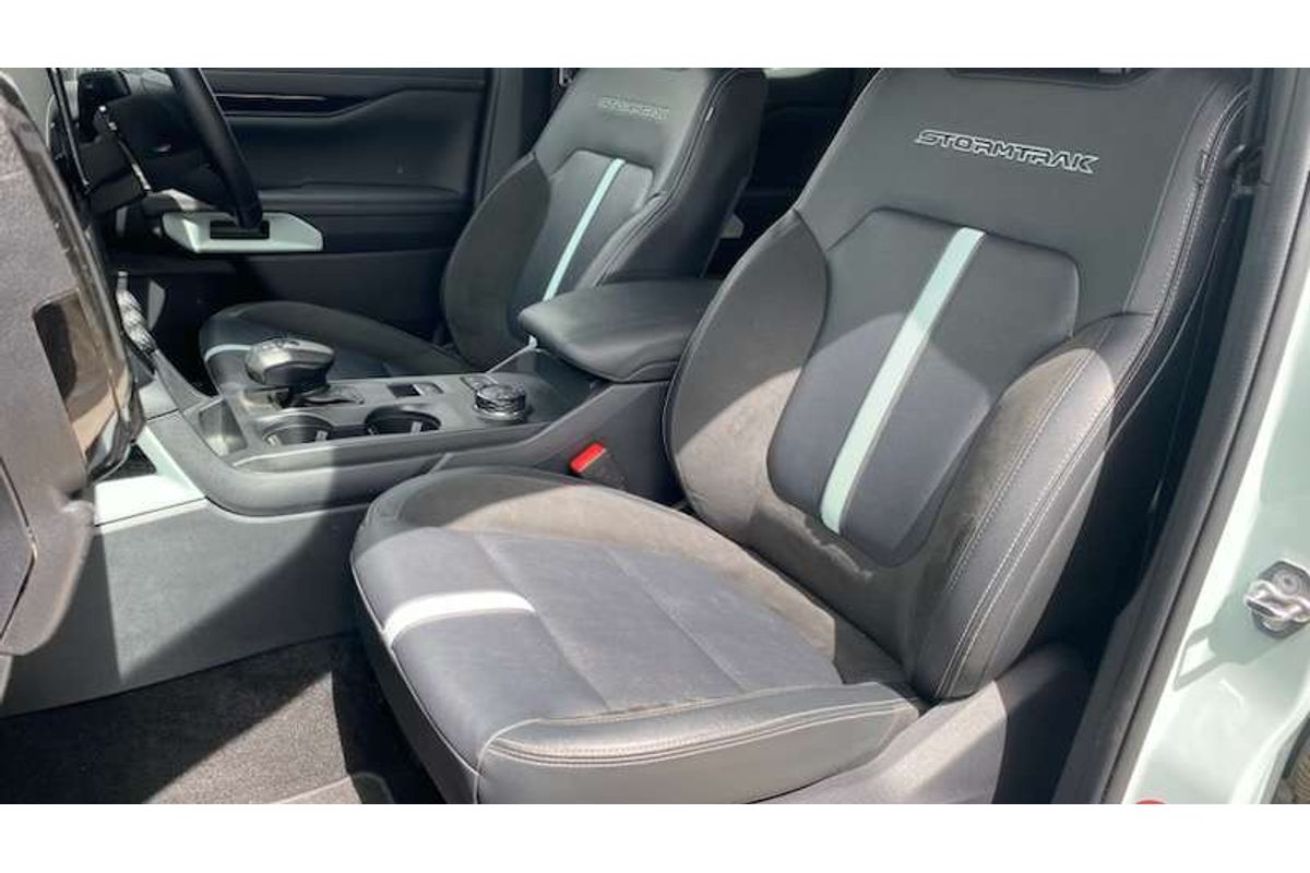 2025 Ford Ranger PHEV Stormtrak 4X4 2.3L image 11