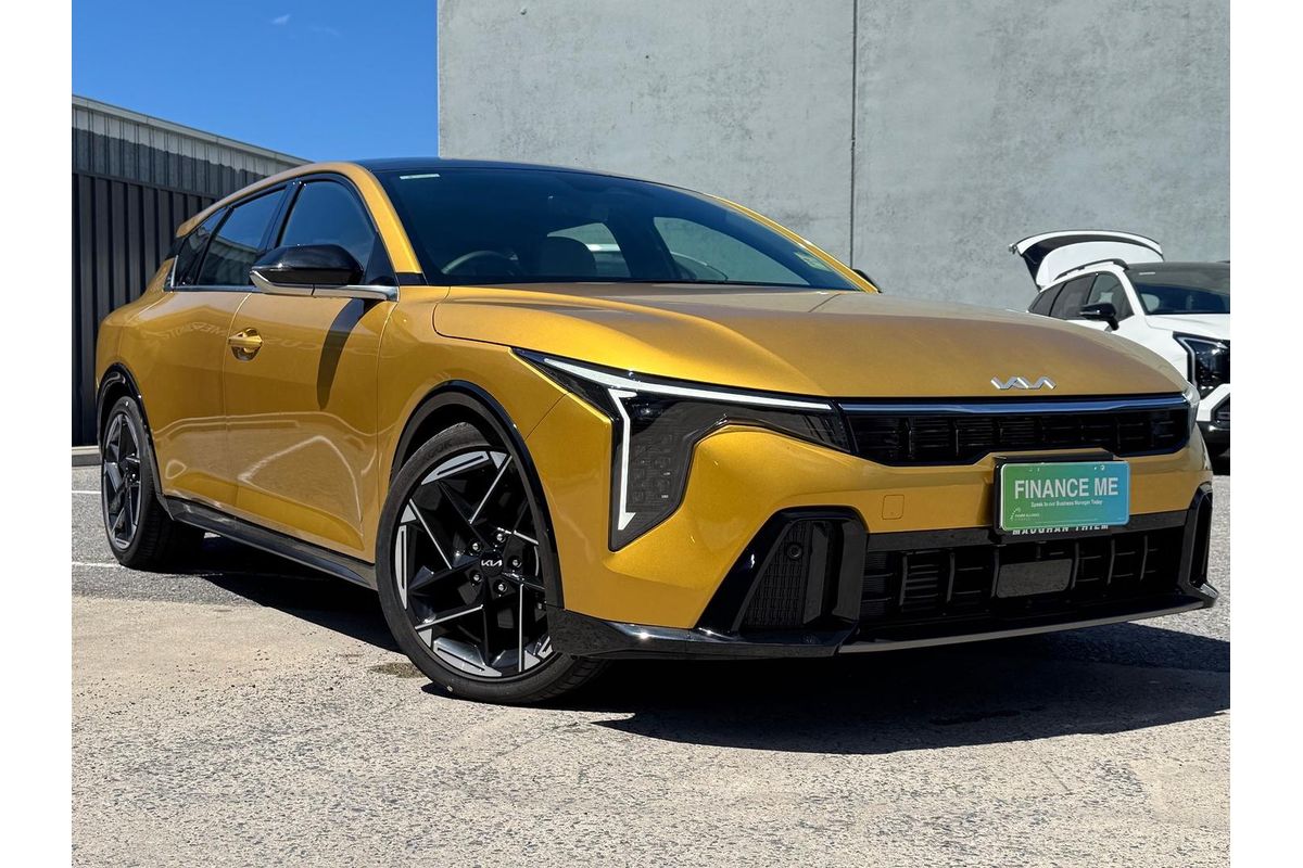 2025 Kia K4 GT-Line CL4m