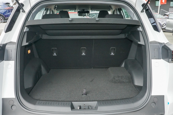 2026 Chery Tiggo 4 Hybrid Urban thumb-18