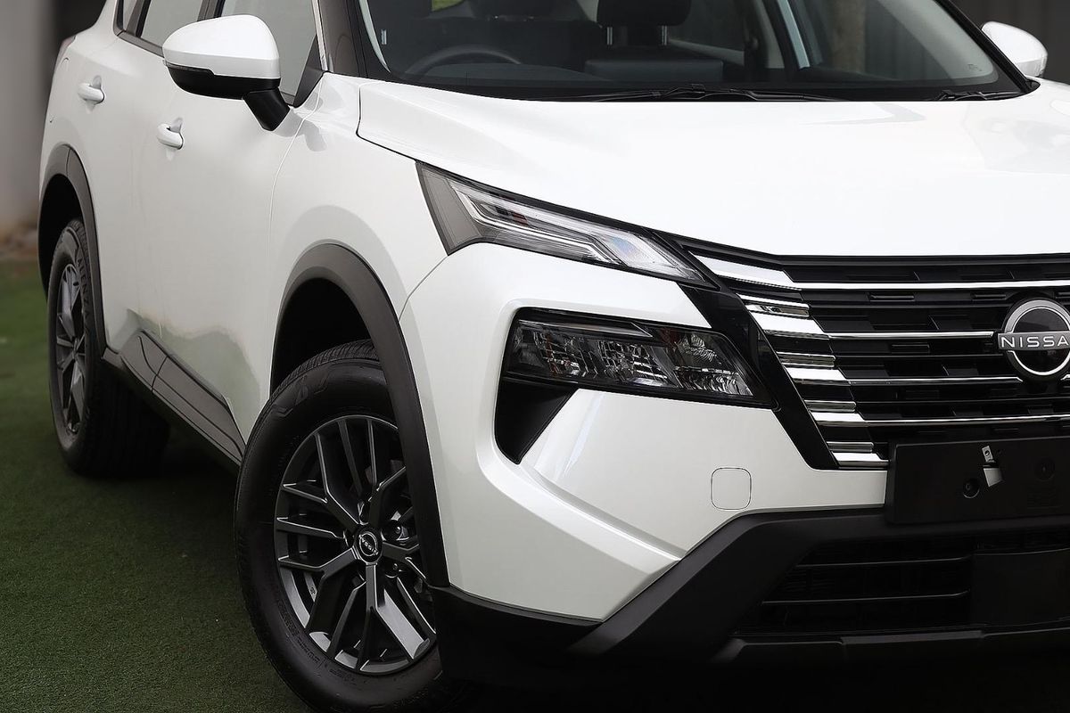 2026 Nissan X-TRAIL ST T33