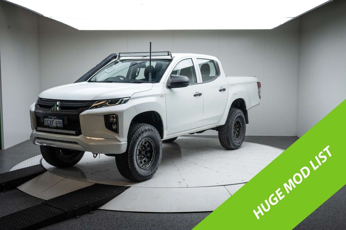 2019 Mitsubishi Triton GLX MR 4X4