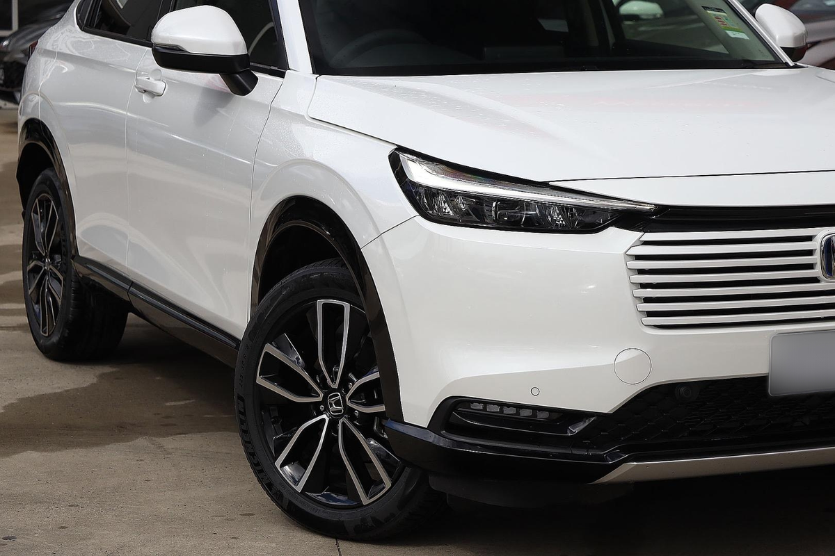 2025 Honda HR-V e:HEV L