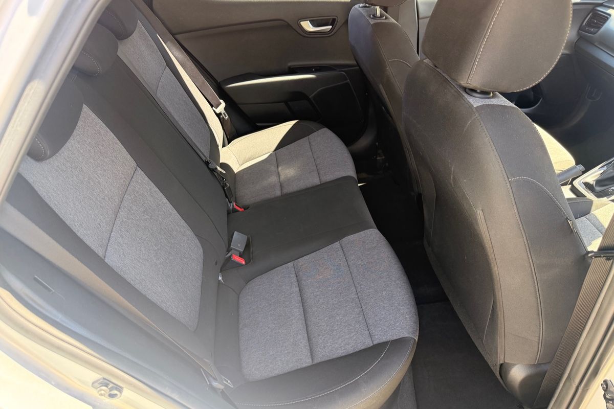 2021 Kia Stonic S YB